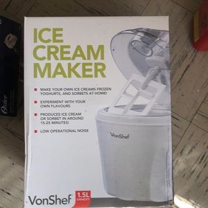 Ice cream maker - LAST CHANCE